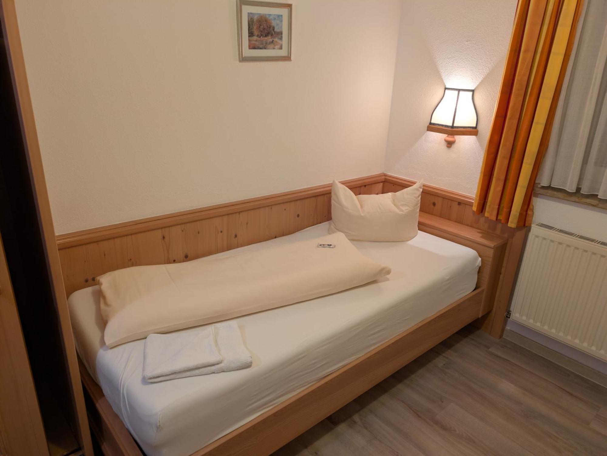 Hotel-gasthof Zur Rose 3* Вайсенхорн
