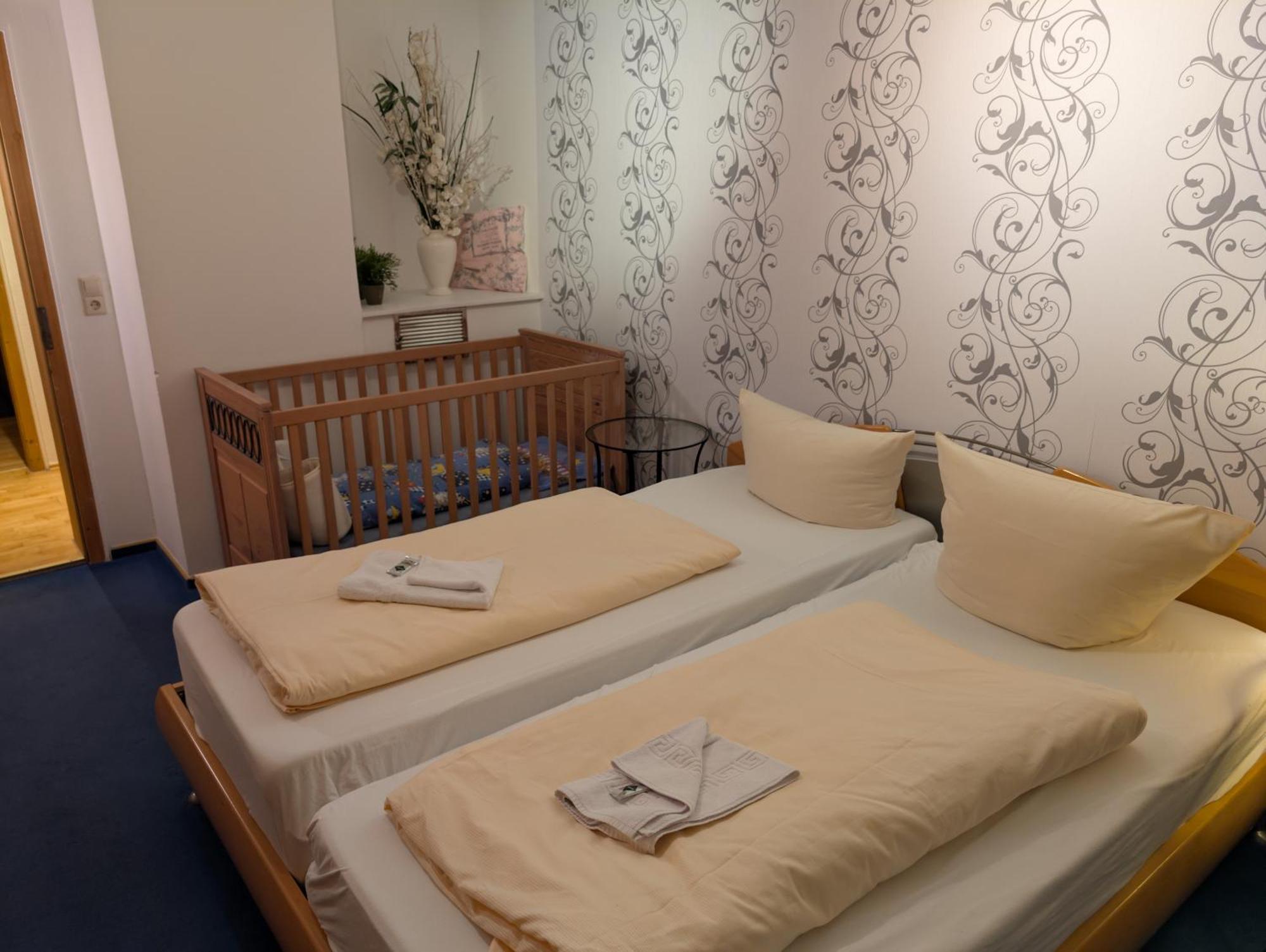 Hotel-gasthof Zur Rose Отель