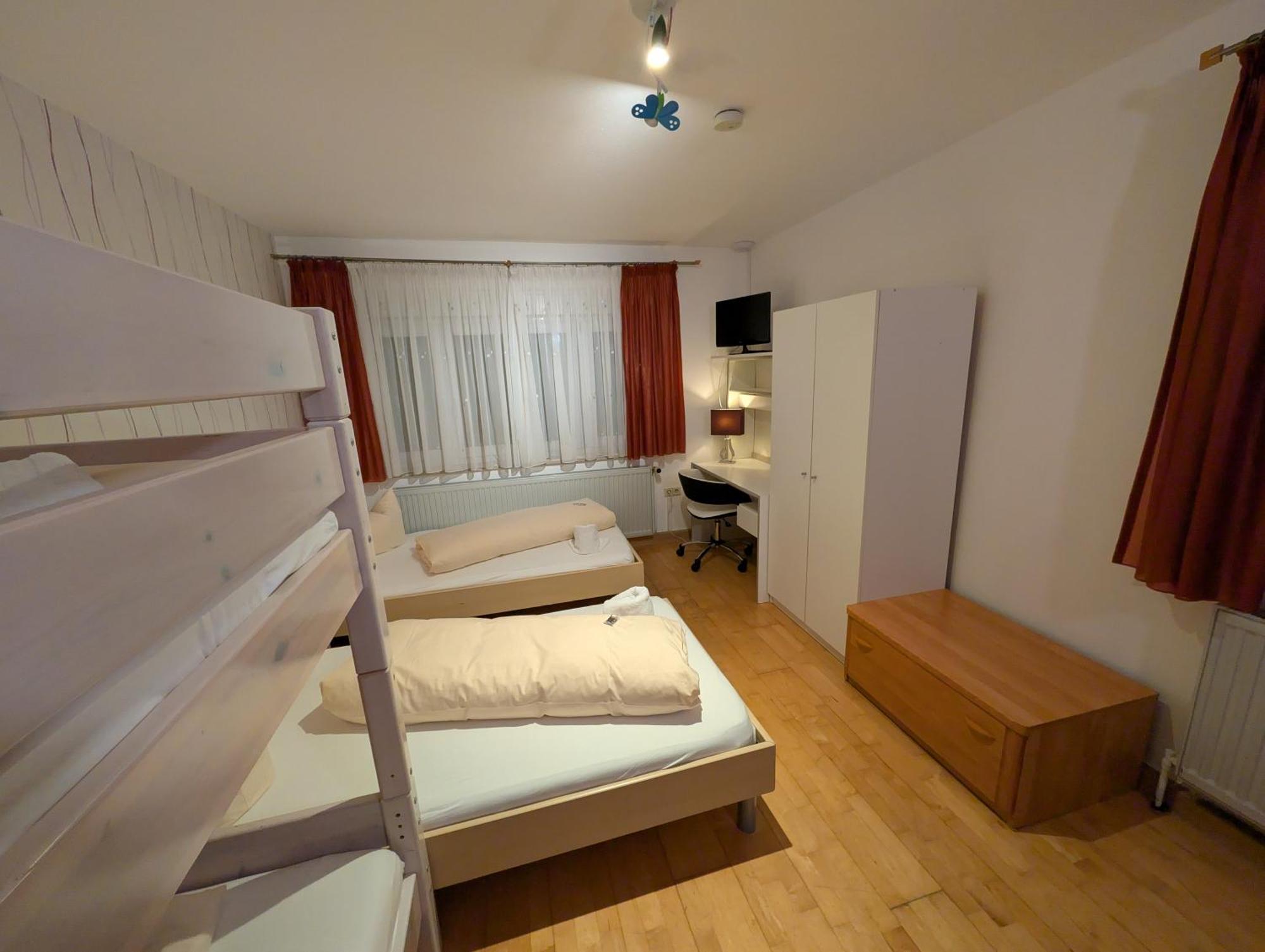 Hotel-gasthof Zur Rose Вайсенхорн